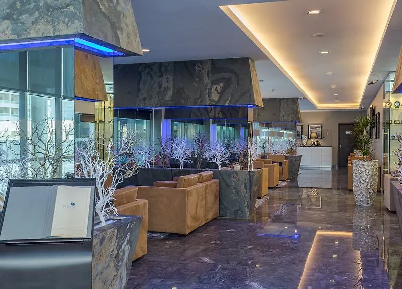 The First Collection Dubai Marina Hotel