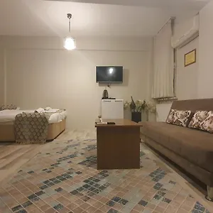 Carina Aparthotel Istanboel