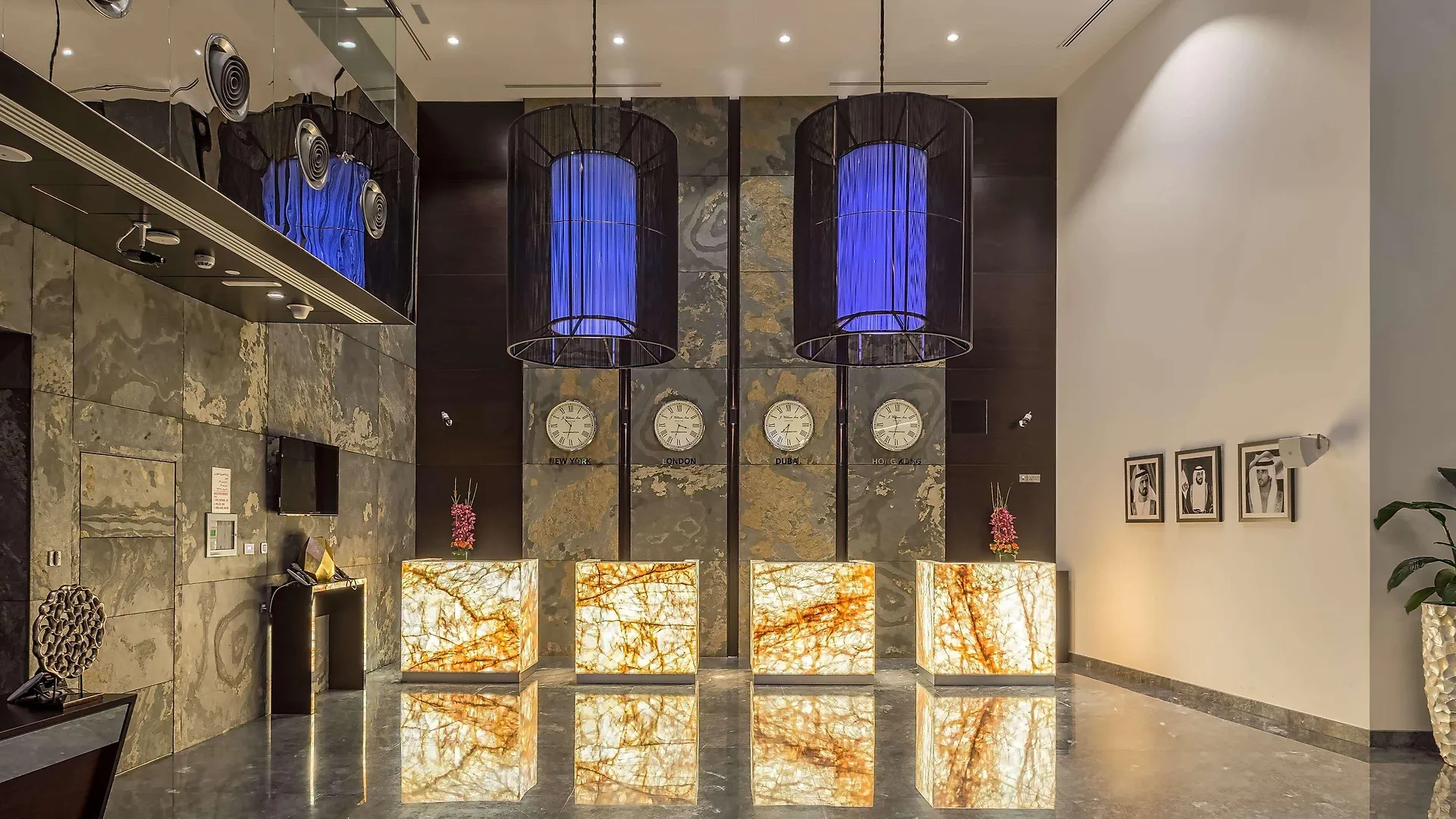 The First Collection Dubai Marina Hotel