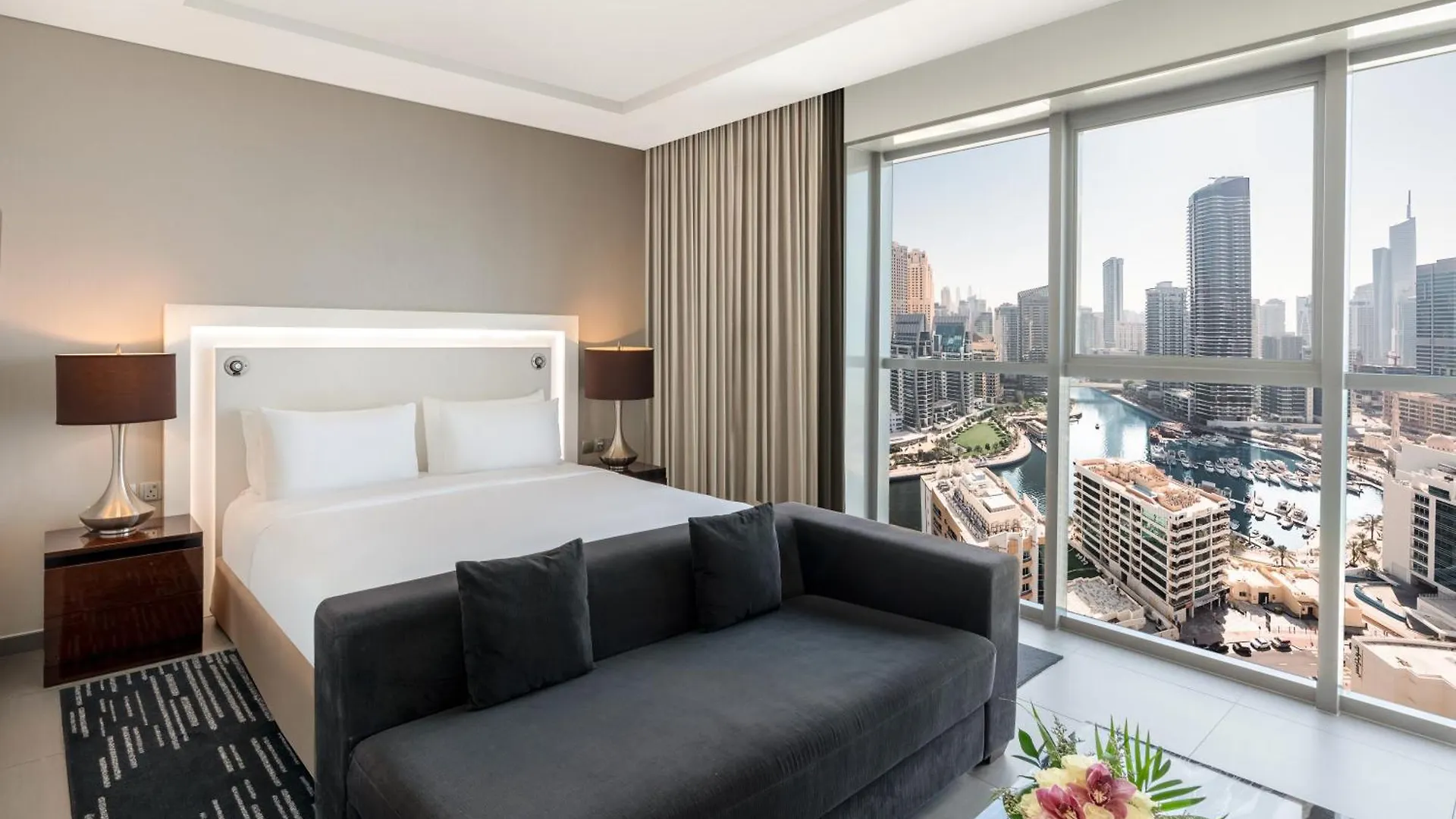 The First Collection Dubai Marina Hotel