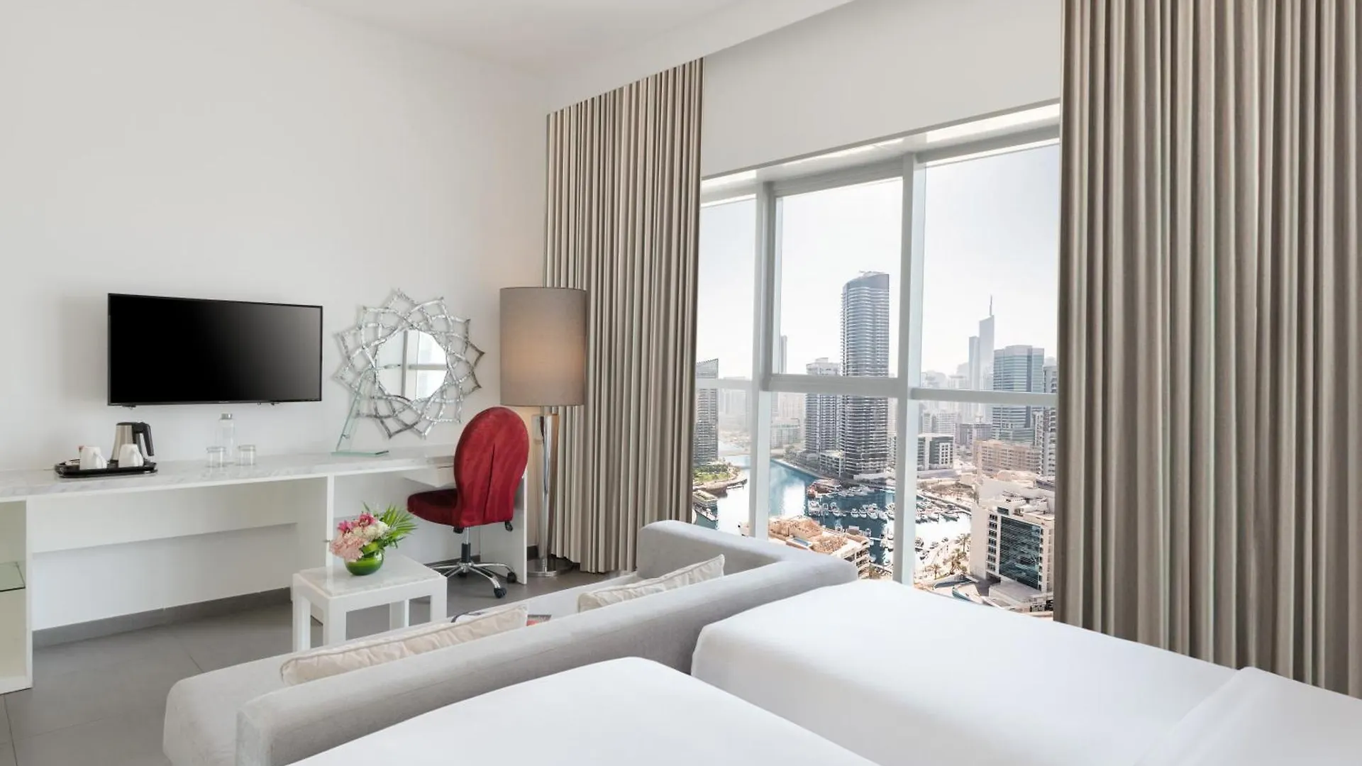 The First Collection Dubai Marina Hotel 4*,  Forenede Arabiske Emirater