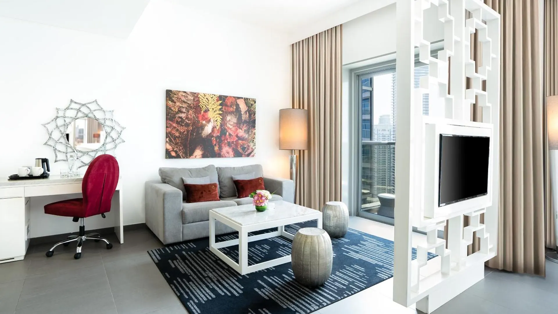 The First Collection Dubai Marina Hotel
